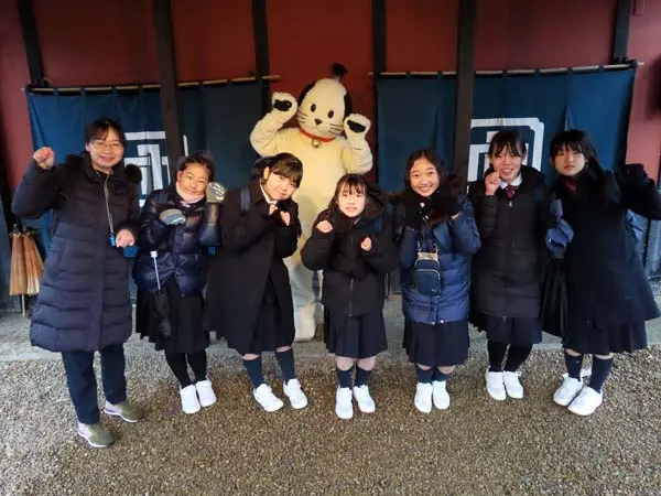 6年生 卒業遠足で日光江戸村に行きました
