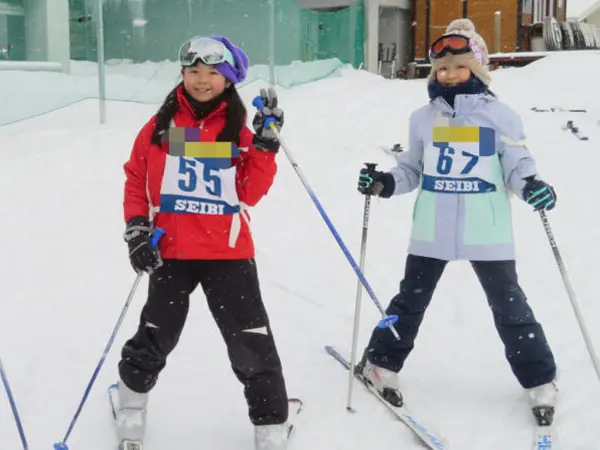 雪の学校　スキーレッスン1日目