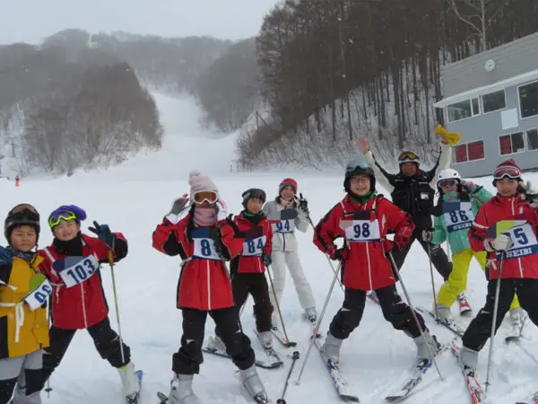 雪の学校　スキーレッスン1日目午後