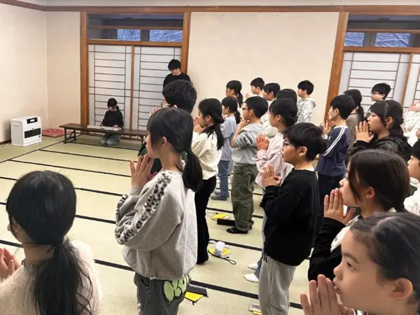 雪の学校　3日目朝会