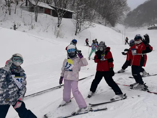 雪の学校　スキーレッスン2日目