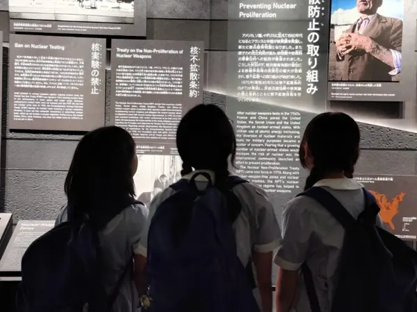 6年生広島平和学習 平和記念資料館見学