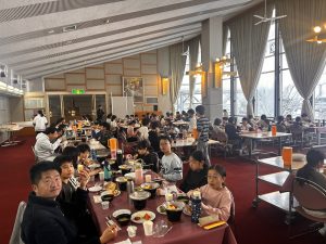 雪の学校 4日目朝会