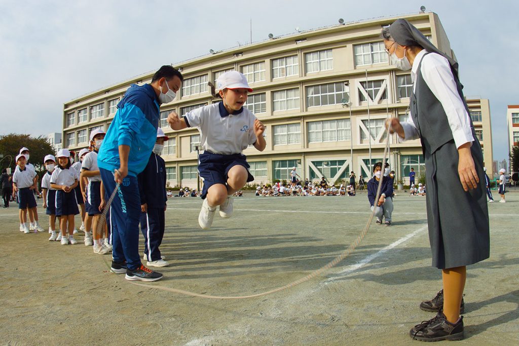 児童なわとび集会